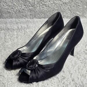 Stuart Weitzman Black Satin Peep Toe Heels Pumps Round Jeweled Toe‎ 8.5M VTG